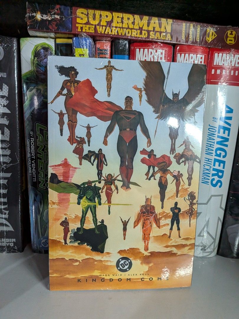 Kingdom come paperback (Category: Comics & Manga) located in Sorsogon. Submitted by leod23 (Listing ID 1462761106, Image 1). Description: .