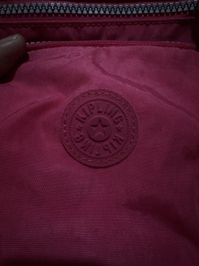 kipling (Category: Cross-body Bags) located in Cagayan de Oro. Submitted by akidomingo088 (Listing ID 1462759002, Image 3). Description: .