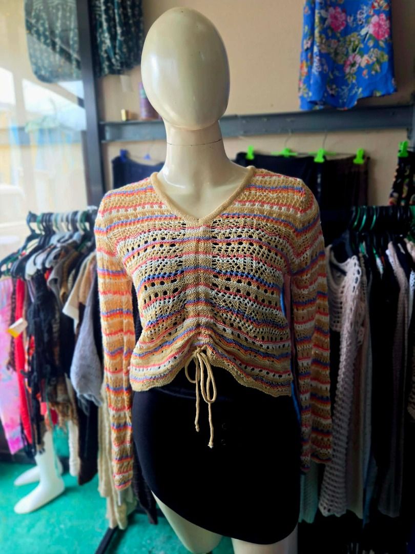 Knit Tops (Category: Blouses) located in Makati City. Submitted by bigheartsclothingcom720 (Listing ID 1462774661, Image 1). Description: US LIGHT KNITTED TOPS FOR SALE!** ✨ 📌 **Size on Tag:** S 📏 **Fits from:** S to L 💰 **Price:** ₱200 💖 Great condition & super sulit!.