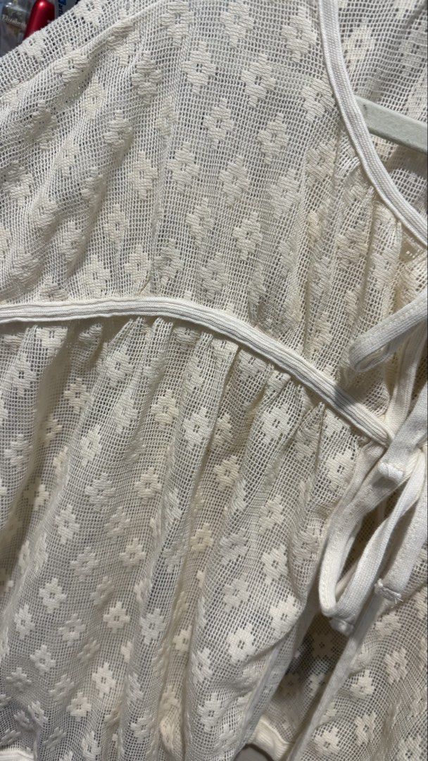 Lace 3/4 Cardigan (Category: Coats, Jackets and Outerwear) located in Quezon City. Submitted by dinesaur (Listing ID 1462806658, Image 2). Description: Up to xl.