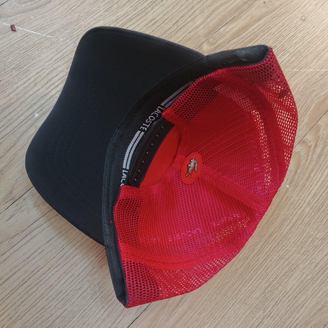 Lacoste cap (Category: Caps & Hats) located in Manila. Submitted by janna_m (Listing ID 1462839220, Image 3). Description: EXCELLENT CONDITION ✅ NO ISSUES ✅ DM FOR INQUIRIES 📩.