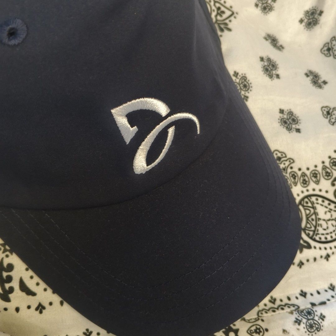 Lacoste cap (Category: Caps & Hats) located in Manila. Submitted by janna_m (Listing ID 1462840234, Image 2). Description: Djokovic Novak Drifit tennis cap (Dark blue) EXCELLENT CONDITION ✅ NO ISSUES ✅ DM FOR INQUIRIES 📩.