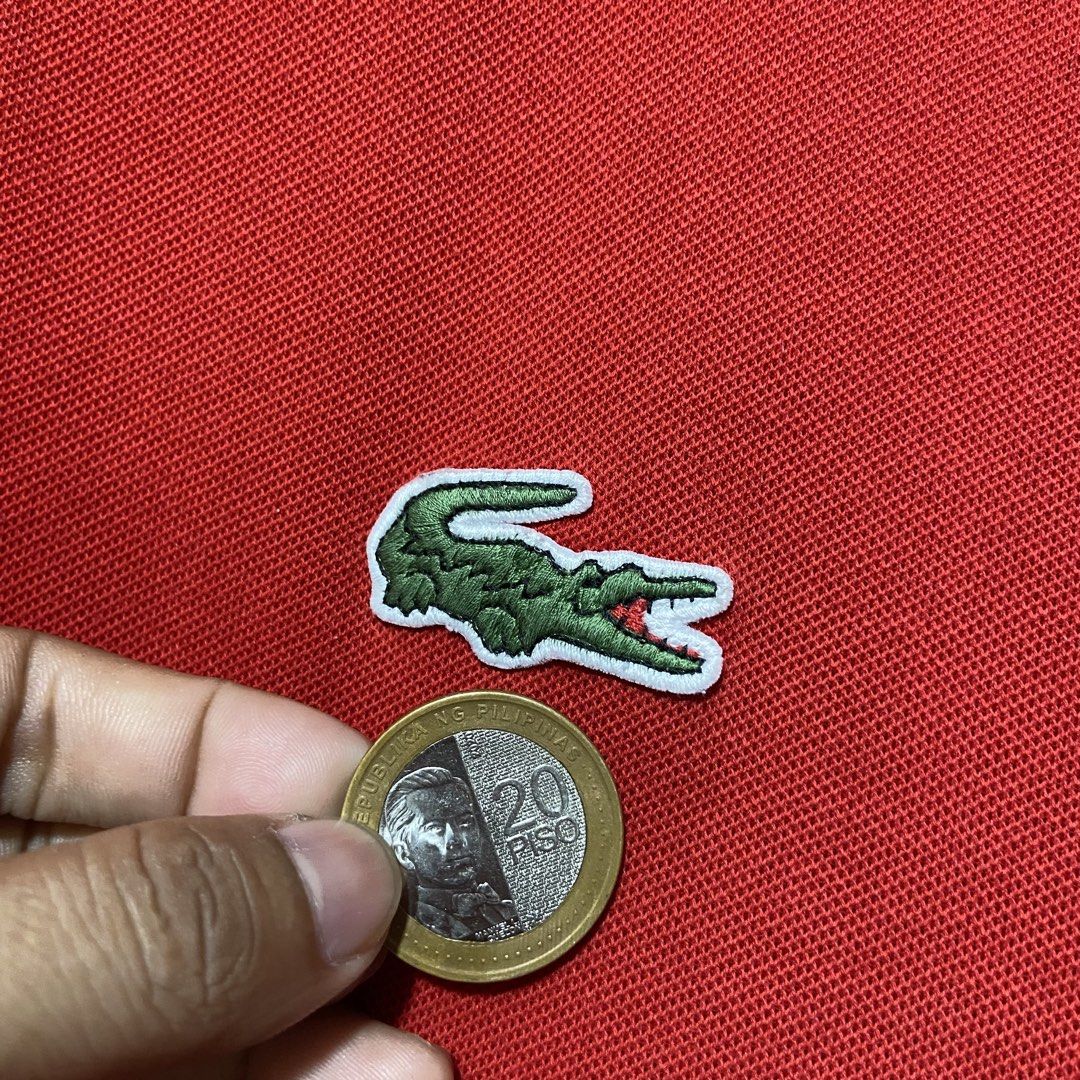 Lacoste Poloshirt semi big logo (Category: Luxury Apparel) located in Cebu City. Submitted by kibinilats (Listing ID 1462768578, Image 3). Description: Lacoste Poloshirt semi big logo Excellent condition Size 3 or Medium 19.5x27 Pm.