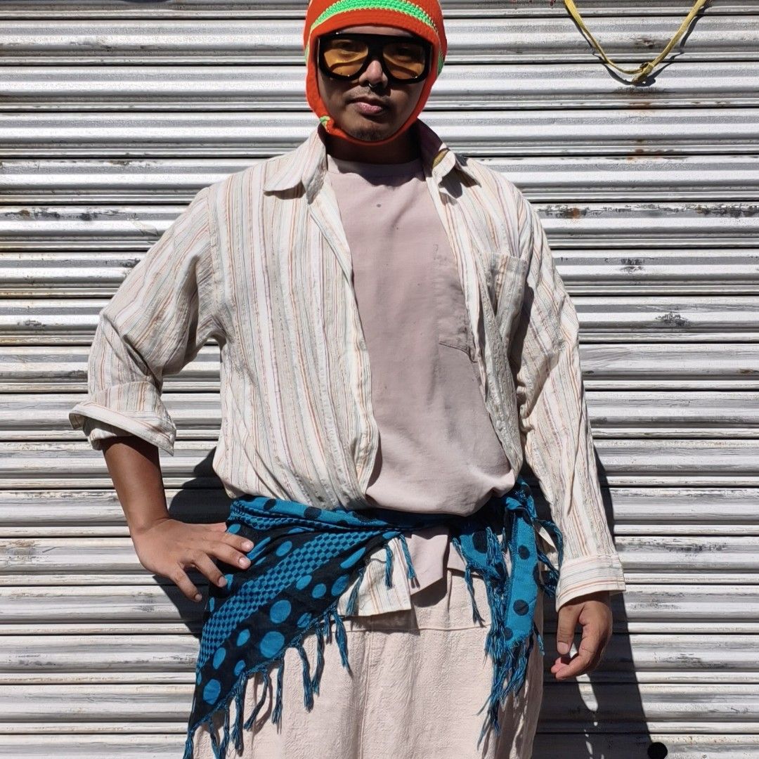 (large men) earthtone stripe polo shirt (Category: Tshirts & Polo Shirts ) located in Lucena. Submitted by minryism (Listing ID 1462833863, Image 1). Description: earthcore stripe boxy polo longsleeves presko shirt Large-xl men upto 4xl womens ‎onli 200 ‎ ‎Length:26 in ‎Width:23 in ‎Shoulders:20 ‎Arm opening:10 ‎Sleeves: 22 paired with it a silky textured shorts/pants or with a denim pekpek shorts tas messy bun tas slippers in a filipino way wow 