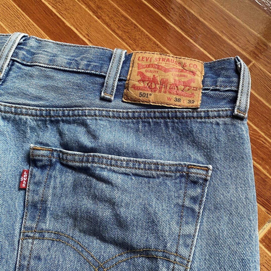 Levi’s 501 (Category: Jeans) located in Dasmarinas. Submitted by andre_gonzales (Listing ID 1462691065, Image 2). Description: LEVI’S 501 Waistline: 38 Length: 43” Hem: 9” .