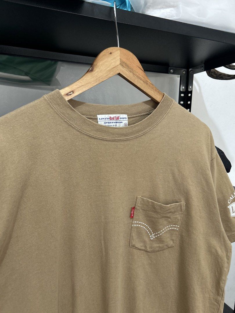 Levis red tab pocket shirt (Category: Tshirts & Polo Shirts ) located in Cavite. Submitted by arvinroderos (Listing ID 1462885224, Image 2). Description: Levis red tab pocket shirt 22x27 excellent condition 450.