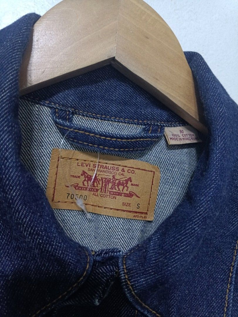 Levi's type 3 denim jacket (Category: Coats, Jackets and Outerwear) located in Muntinlupa City. Submitted by kamiseta01 (Listing ID 1462836085, Image 3). Description: authentic Levi's type 3 denim trousers vintage cut raw denim crispy condition small brand new condition.