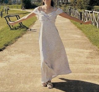 (Category: ) located in . Submitted by zadivinele78018 (Listing ID 1462838883, Image 1). Description: .