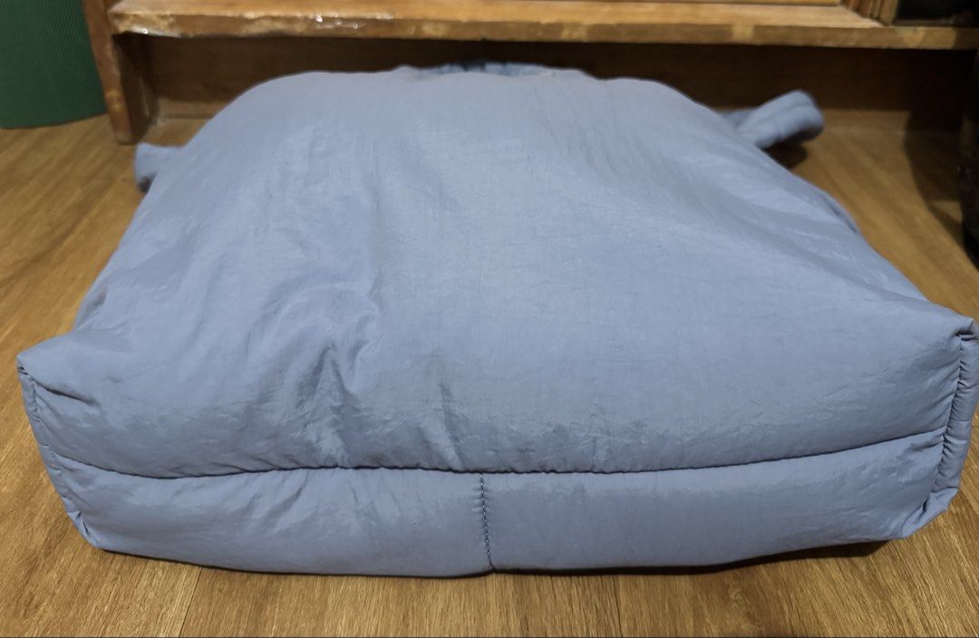 Light Blue Puffer Tote Bag (Category: Tote Bags) located in Manila. Submitted by jrc1994 (Listing ID 1462868430, Image 3). Description: - Adorable puffy tote bag - Chic light blue color - Very spacious interior - Convenient front pocket - Secure drawstring closure - Comfortable padded handles - Ideal for everyday errands or travel - Comes with original tag attached -RSF decluttering -LP 800.