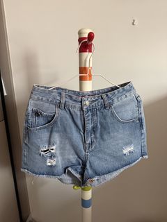 (Category: ) located in . Submitted by heeyoungg_ (Listing ID 1462789501, Image 1). Description: .