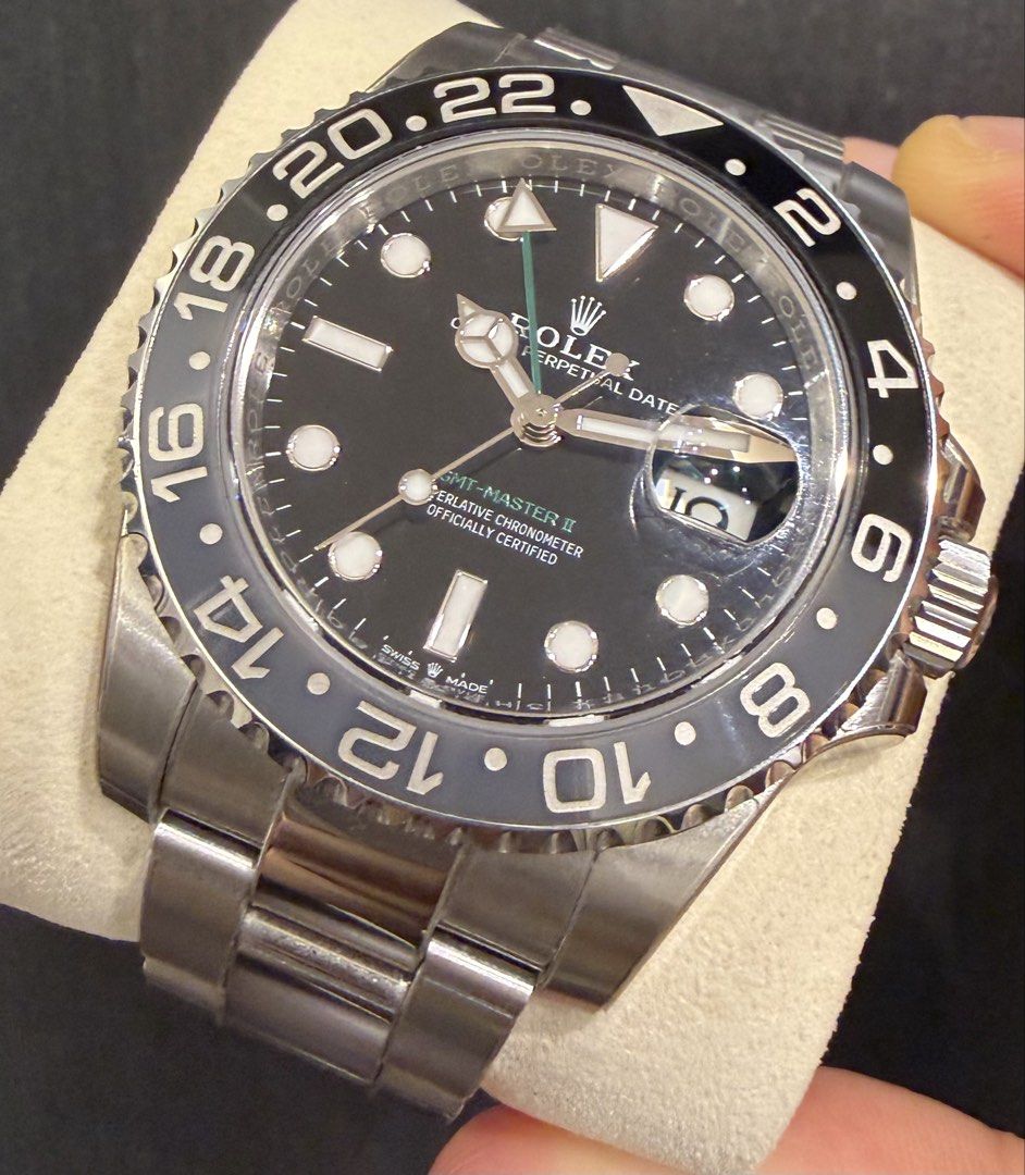 Like New Y2026/02 Rolex GMT Master II Bruce Wayne Steel Oyster 126710GRNR (Category: Watches) located in Singapore. Submitted by watchgensg (Listing ID 1462857851, Image 1). Description: Model: 126710GRNR Brand: Rolex Description: Full set box and papers Cert dated Y2026/02 Like new condition Comes with protective stickers Comes with matching white tag Locate us: 180 Bencoolen Street #01-68 S189646 Opening hours: 1.30pm - 6.30pm Do contact us bef