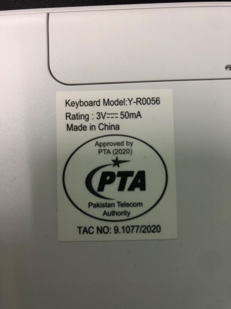 Logitech Y-R0056 Wireless Keyboard （分類：電腦鍵盤及相關產品）位於 Hong Kong。 由 dew123456 提交（商品編號 1462792403，圖片 2）。簡介： ⌨️ Logitech K380 Multi-Device Bluetooth Keyboard (Model: Y-R0056) Selling a highly reliable, compact, and super portable Logitech K380 wireless keyboard. This is the ultimate minimal setup upgrade—perfect for switching seamlessly between your laptop, tablet, and phone with just a single tap. ✨ Key Features & Specs:Multi-Device Pairing: Connect 