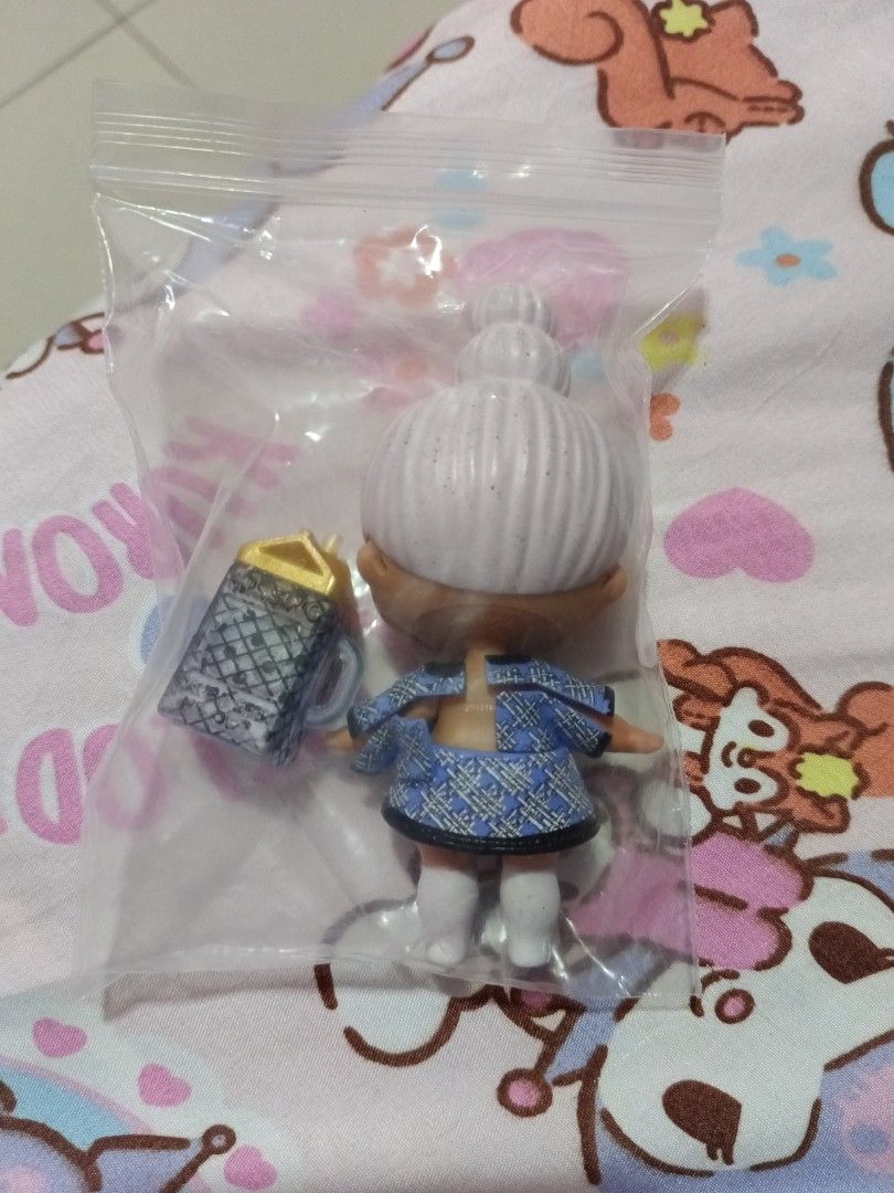 LOL doll (Category: Kids Toys) located in Davao. Submitted by sshleepy (Listing ID 1462840937, Image 2). Description: okay condi dm for questions loc davao mop gcash.