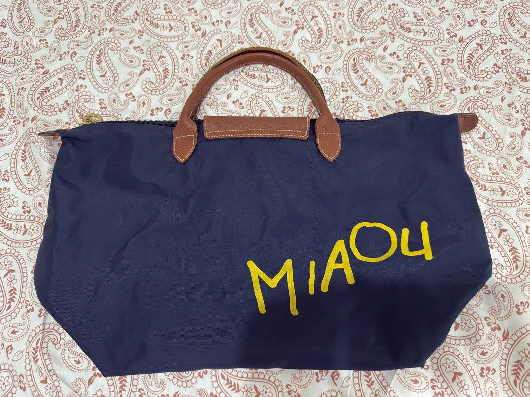 LONGCHAMP LE PLIAGE MIAOU – NAVY BLUE (Category: Luxury Bags & Wallets) located in Cavite. Submitted by shopnshare (Listing ID 1462746181, Image 2). Description: LONGCHAMP LE PLIAGE MIAOU – NAVY BLUE Letting go of one of my personal Longchamp pieces! ✨ This is the Longchamp Le Pliage Miaou, a limited-edition design featuring the adorable cat-face detail. Such a cute and unique Longchamp piece—perfect for everyday use, travel, errands, or for cat 