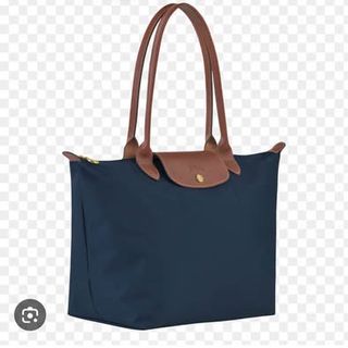 (Category: ) located in . Submitted by mierapreloved (Listing ID 1462823867, Image 1). Description: .