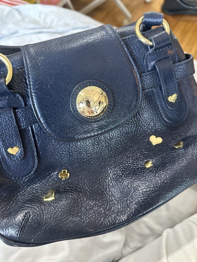Lovcat Paris Shoulder Bag (Category: Shoulder Bags) located in Paranaque City. Submitted by celinegab (Listing ID 1462724488, Image 3). Description: .