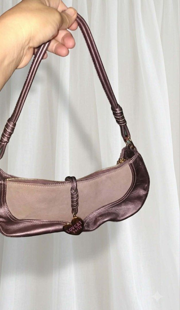 Lovecat kili bag (Category: Shoulder Bags) located in Cavite. Submitted by littlesweetshop (Listing ID 1462815192, Image 1). Description: Mop gcash Plus sf.