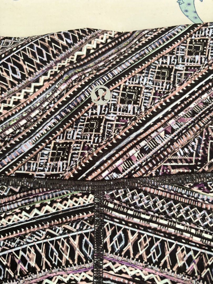 Lululemon Align Patterned Leggings (Category: Activewear) located in Paranaque City. Submitted by ggg.bin (Listing ID 1462781008, Image 3). Description: - Size S - Authentic Lululemon Align leggings - Unique geometric pattern - High-waisted for a flattering fit - Ultra-comfortable and stretchy fabric - Ideal for yoga, workouts, or everyday lounging - Features the iconic Lululemon logo on the back waistband - Selling as they no longer fit.