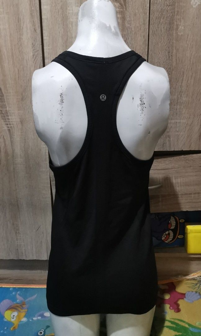 Lululemon blk swiftly tech sando dot 6 (Category: Activewear) located in San Pedro. Submitted by thriftersthrift (Listing ID 1462867746, Image 2). Description: Width(inches) :14 Length(inches) :26 Good condition Already wash Color rate : 9.5 /10 🌵ALL ITEMS ARE FROM UKAY BALE SO MANAGE YOUR EXPECTATION 🌵 ASK SELLER FOR MORE INFORMATION COLOR MAY CHANGE TRU LIGHTING.