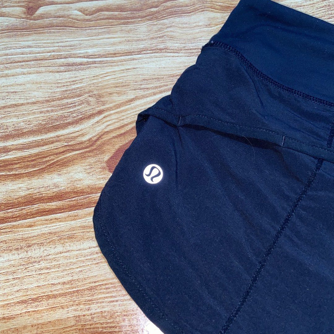 Lululemon low rise short (Category: Shorts) located in Cebu City. Submitted by kibinilats (Listing ID 1462747643, Image 2). Description: Lululemon low rise short Size 4 or S-M Width 28 Pm.