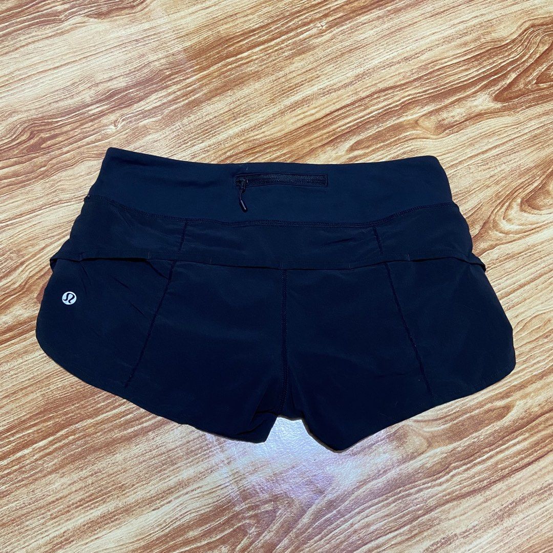 Lululemon low rise short (Category: Shorts) located in Cebu City. Submitted by kibinilats (Listing ID 1462747643, Image 1). Description: Lululemon low rise short Size 4 or S-M Width 28 Pm.