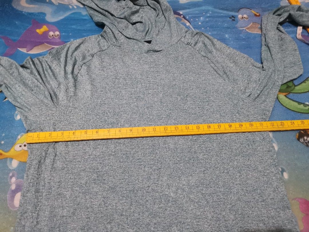Lululemon men long sleeve hoodie (Category: Tshirts & Polo Shirts ) located in San Pedro. Submitted by thriftersthrift (Listing ID 1462870519, Image 3). Description: Width(inches) :21.5 Length(inches) :31 Good condition Already wash Color rate : 10 /10 🌵ALL ITEMS ARE FROM UKAY BALE SO MANAGE YOUR EXPECTATION 🌵 ASK SELLER FOR MORE INFORMATION COLOR MAY CHANGE TRU LIGHTING.