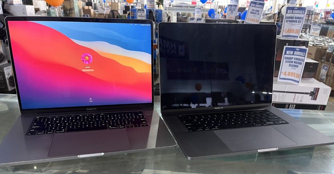 MACBOOK PRO A2141 64gb/1TB (Category: Laptops & Notebooks) located in Paranaque City. Submitted by ivy69425 (Listing ID 1462703683, Image 3). Description: Battery Health: 79% w/o Charger with Minor Dent.