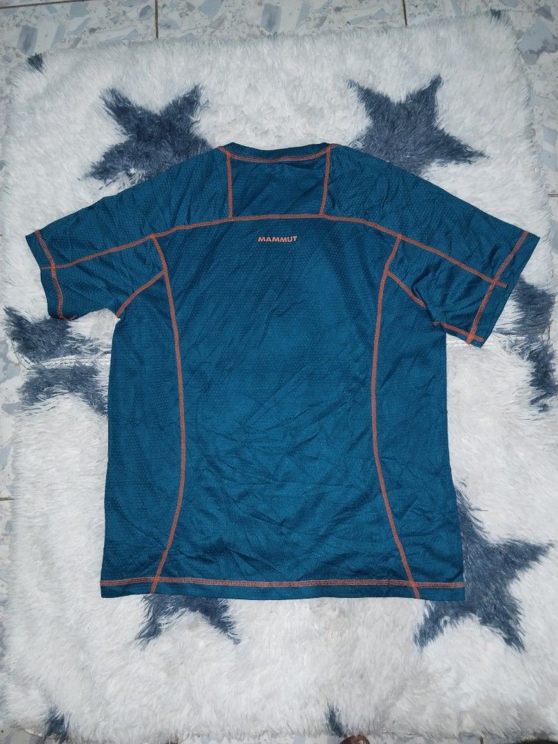 Mammut Trek shirt (Category: Tshirts & Polo Shirts ) located in Barili. Submitted by francis88z (Listing ID 1462756103, Image 3). Description: Mammut Trek shirt Size small fit medium W20L26 As new condition No issue 685+sf.