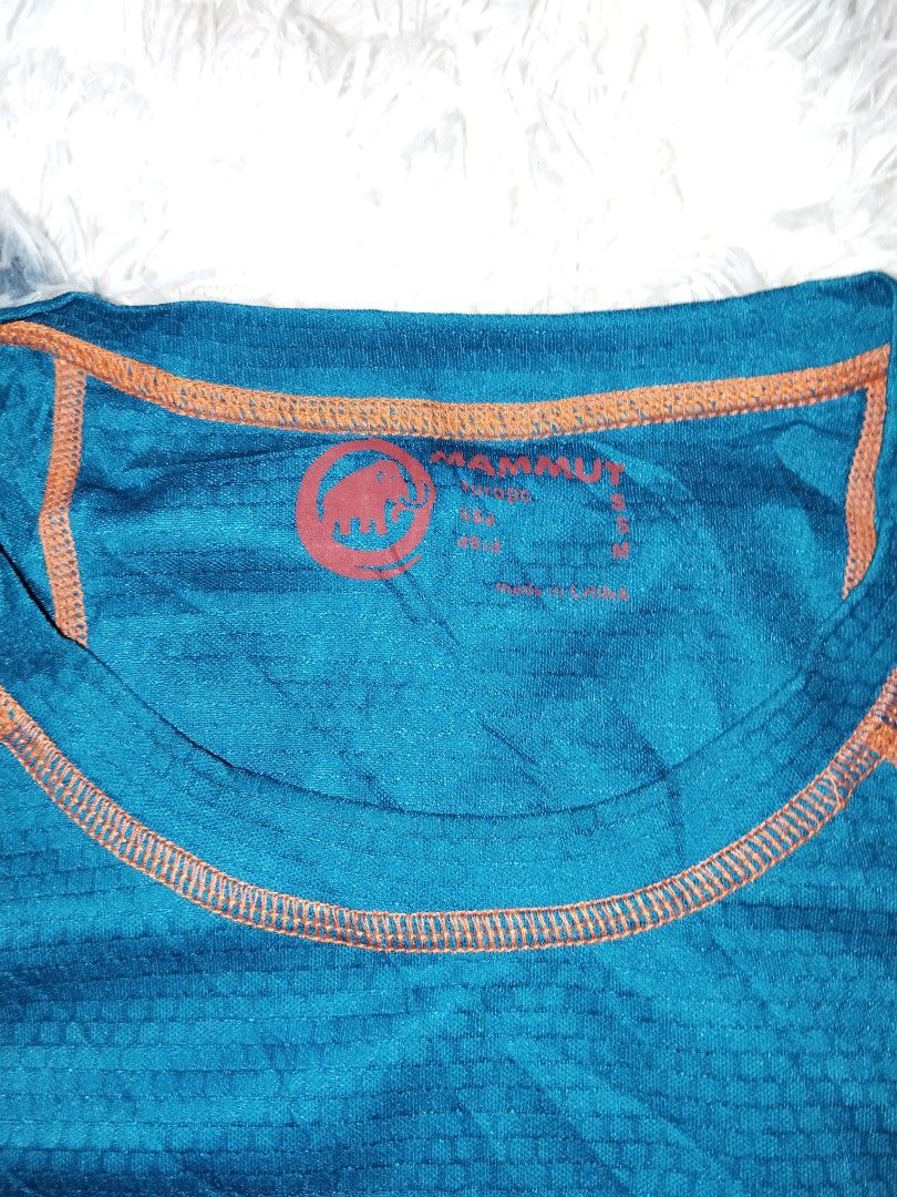 Mammut Trek shirt (Category: Tshirts & Polo Shirts ) located in Barili. Submitted by francis88z (Listing ID 1462756103, Image 2). Description: Mammut Trek shirt Size small fit medium W20L26 As new condition No issue 685+sf.
