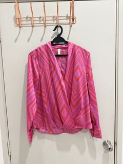 (Category: ) located in . Submitted by shopwithaai (Listing ID 1462735132, Image 1). Description: .