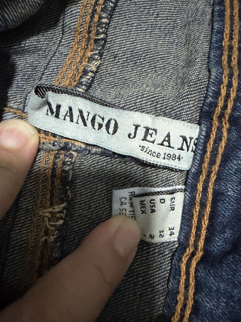 Mango Jeans Denim Mini Skirt (Category: Skirts) located in Marilao. Submitted by vanitybags.ph (Listing ID 1462823221, Image 2). Description: .