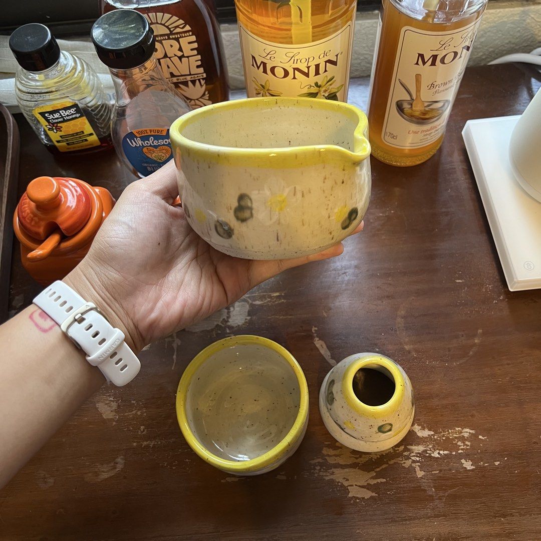 mari pottery matcha set (Category: Coffee & Tea Tableware) located in Iloilo. Submitted by kadm_ (Listing ID 1462686531, Image 2). Description: wts lfb • ph only # mari pottery matcha set (chawan, cup, chasen holder) ! ◡̈ P4550 + lsf 🏷 ceramic handmade yellow floral.