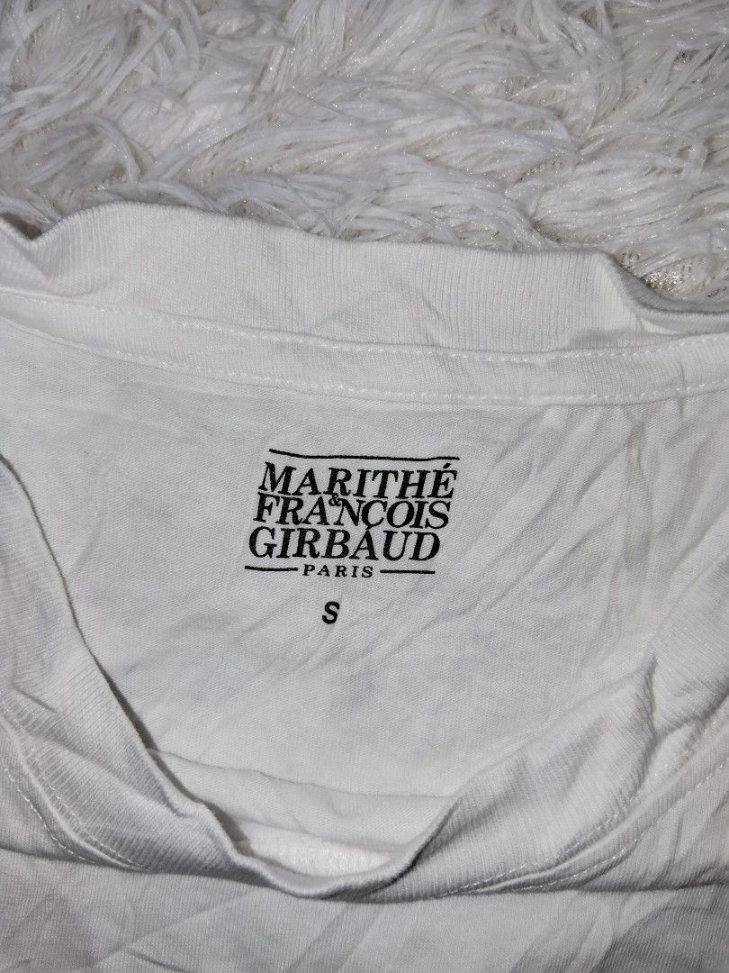 Marithe Francois Girbaud (Category: Tshirts & Polo Shirts ) located in Barili. Submitted by francis88z (Listing ID 1462756915, Image 2). Description: Marithe Size small W18L25 Excellent condition No issue 685+sf.