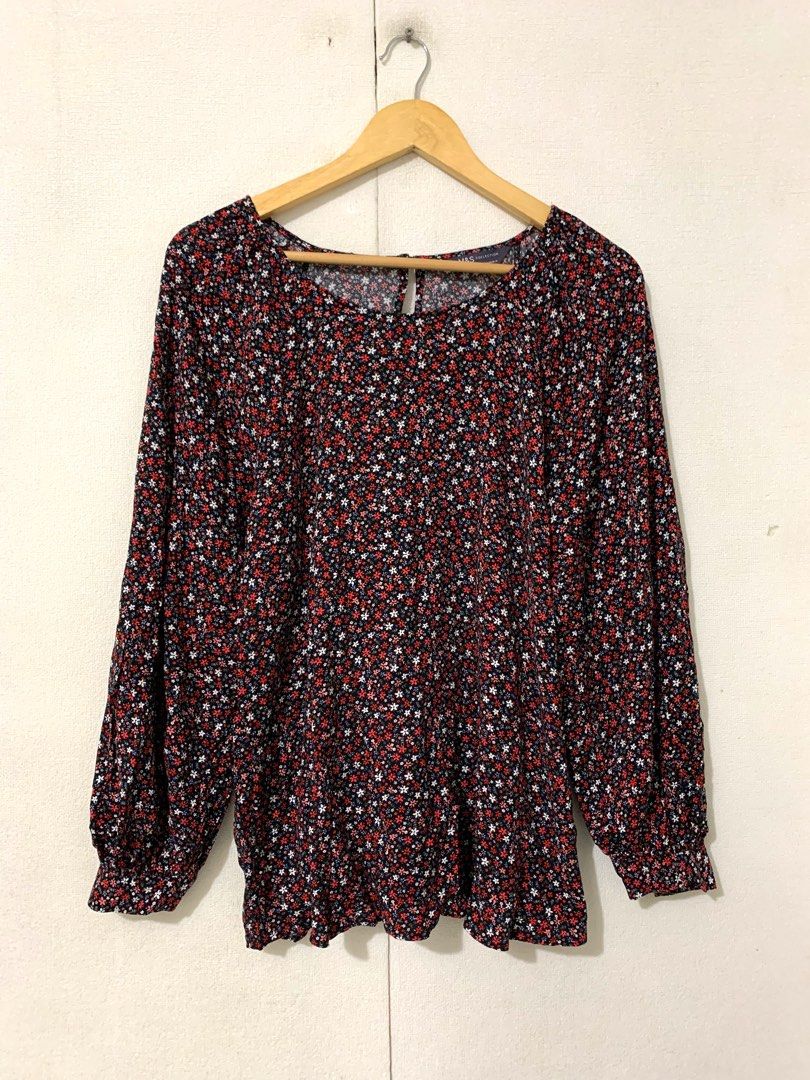 Marks & Spencer soft viscose longsleeve top (Category: Longsleeves) located in Calamba. Submitted by melaicas (Listing ID 1462808128, Image 3). Description: Armpit laid flat-22 inches Length-27 inches .