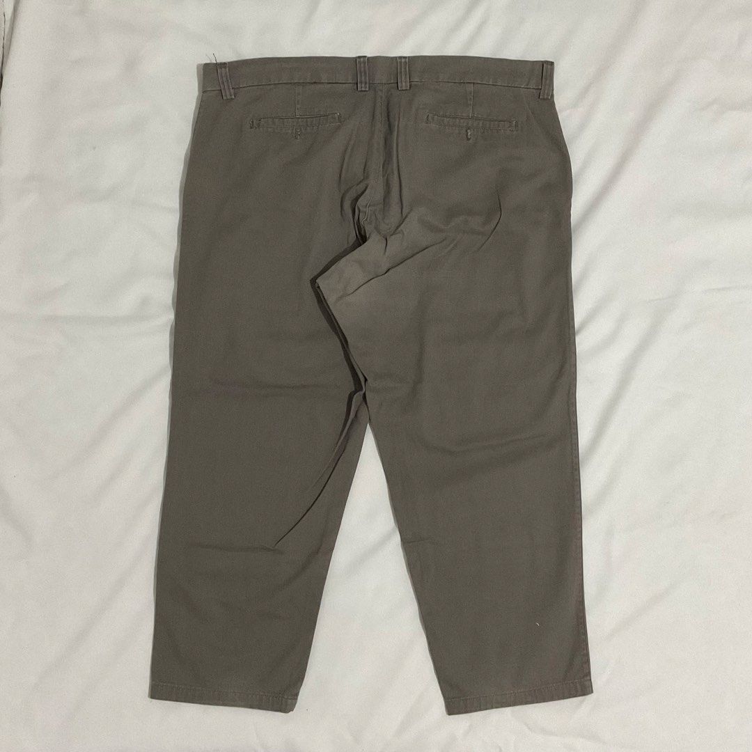 Maxwell (42) Men’s Khaki Plus Size Bottom Trousers (Category: Trousers) located in Caloocan City. Submitted by de_clothur (Listing ID 1462703329, Image 2). Description: .