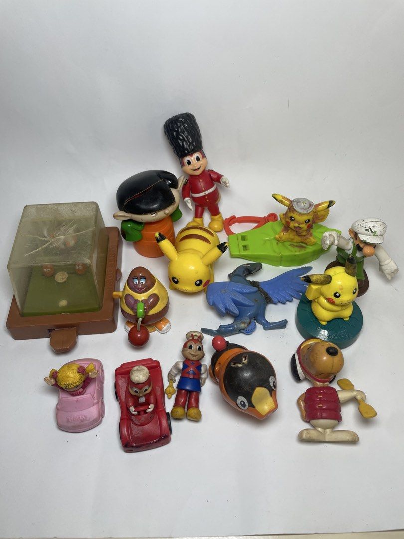 Mcdonalds and jollibee Set 28 (Category: Character Goods) located in Cavite. Submitted by jaleka22 (Listing ID 1462835048, Image 1). Description: What you see is what you will get Preloved items Please manage your expectation Location: general trias or dasma cavite Shipping: j&t.
