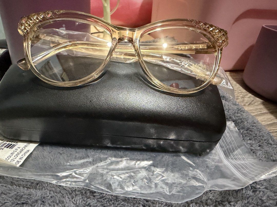 Mcm optics (Category: Sunglasses & Eyewear) located in Manila. Submitted by momaystuff2025 (Listing ID 1462782449, Image 1). Description: RFS: spare un-used (from US) (Provided glass case only) .