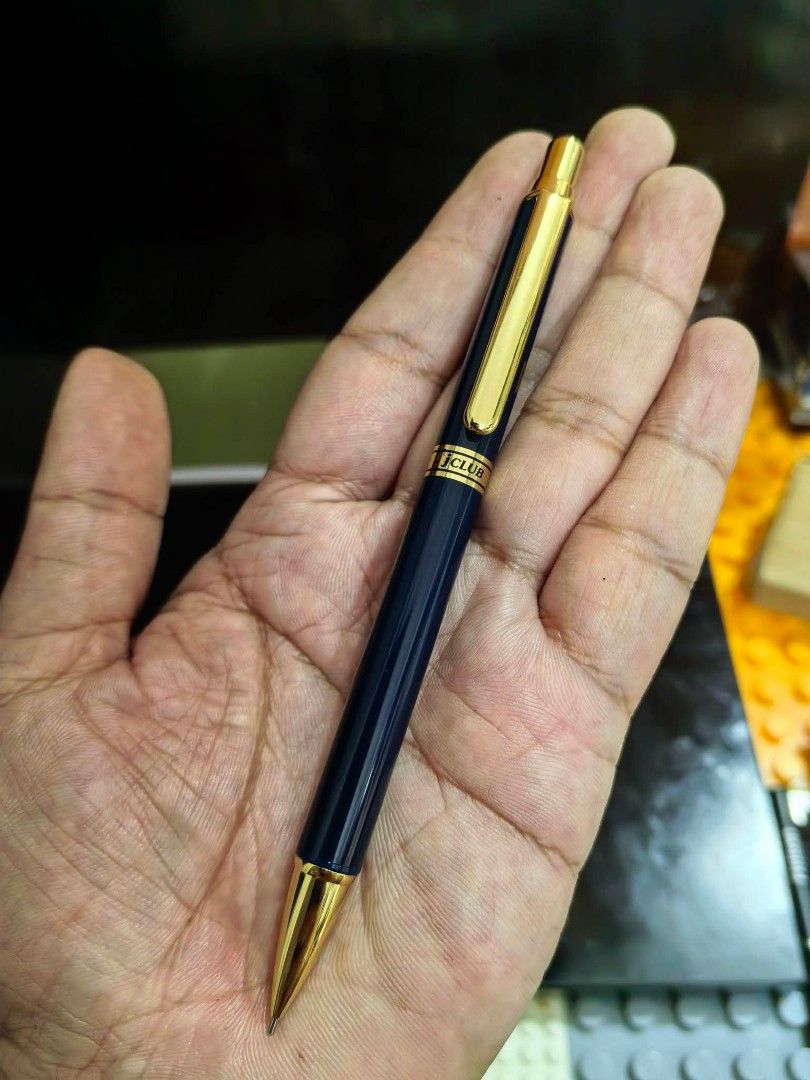 Mechanical Pencil (Category: Craft Supplies & Tools) located in Cebu City. Submitted by dudes_villanueva (Listing ID 1462816572, Image 3). Description: Mechanical Pencil Markings : TBS J Club 📌 In excellent condition..