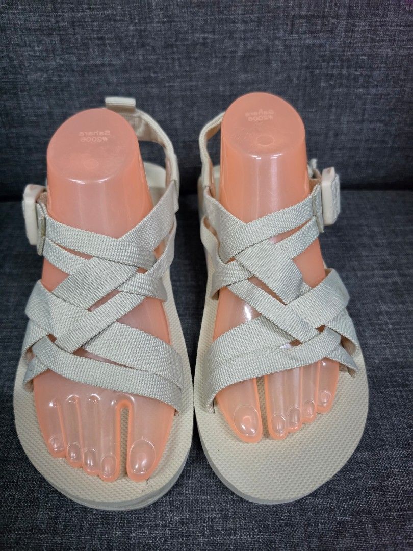 Mens Outdoor Sandals (Category: Slippers & Slides) located in General Trias. Submitted by rb_collezione (Listing ID 1462827830, Image 1). Description: Likenew Condition available Size: 26cm and 27cm.