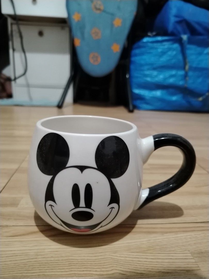 Miniso White ceramic Disney Mickey Mouse mug (Category: Coffee & Tea Tableware) located in Bacoor. Submitted by joshuaie (Listing ID 1462865221, Image 1). Description: ➡️ No Issue ➡️ No Box.