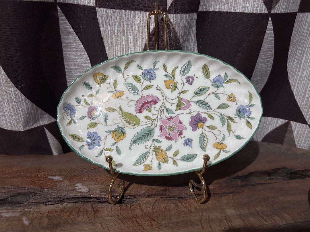 Minton oval serving plate (Category: Dinnerware & Cutlery) located in Bagabag. Submitted by estellasvintagefinds (Listing ID 1462881059, Image 1). Description: .