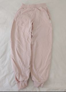（分類：）位於 。 由 fashionlover814 提交（商品編號 1462738213，圖片 1）。簡介： 。