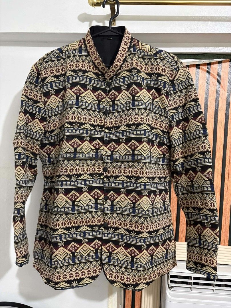 Modern Barong Tribal Design (Category: Coats, Jackets and Outerwear) located in Caloocan City. Submitted by leeeeyoooo (Listing ID 1462864461, Image 1). Description: Modern Barong , Tribal Design can fit upto 95KG ( me on the photo) used once, in an event good condition bought for about 2,700 pesos .