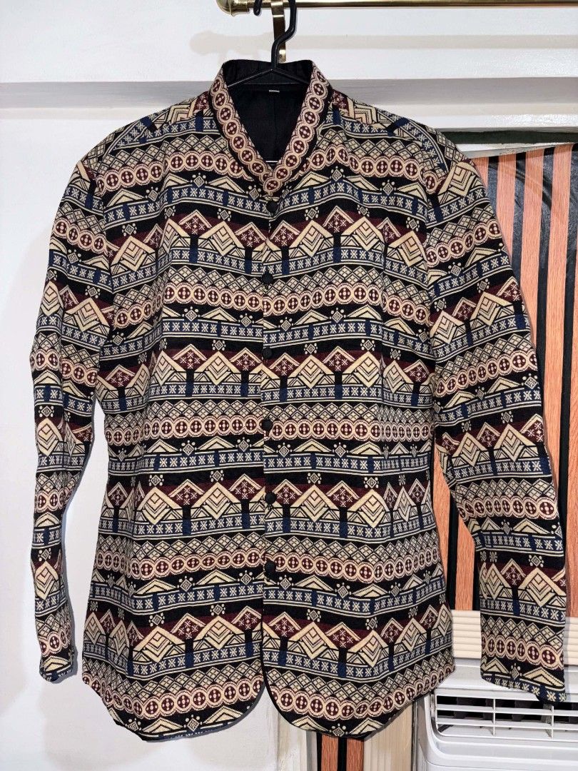 Modern Barong Tribal Design (Category: Coats, Jackets and Outerwear) located in Caloocan City. Submitted by leeeeyoooo (Listing ID 1462864461, Image 3). Description: Modern Barong , Tribal Design can fit upto 95KG ( me on the photo) used once, in an event good condition bought for about 2,700 pesos .