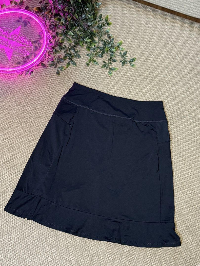 Mofiz Sport Skort SP94 (Category: Activewear) located in Naga. Submitted by ubi04 (Listing ID 1462701503, Image 2). Description: .