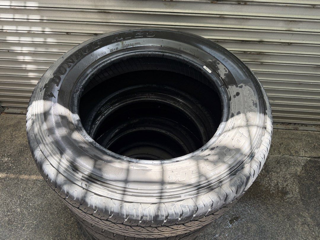 Montero 2016 Tires Dunlop (Category: Mags and Tires) located in Pasay City. Submitted by jen.pen (Listing ID 1462725308, Image 3). Description: - Brand: Dunlop - Model: AT2 - Size: 265/60R18 110H - Compatible with: Montero 2016 - Condition: Used, with visible tread.
