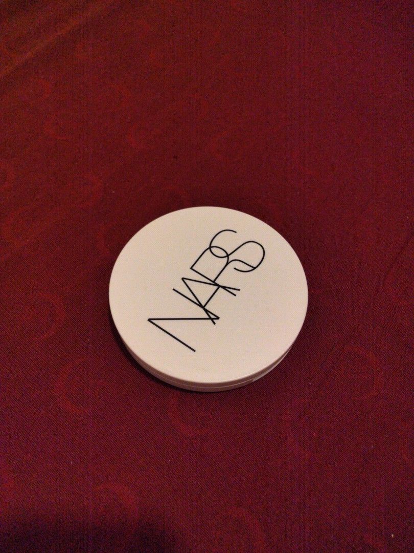 Nars highlighter (Category: Makeup) located in Silang. Submitted by clementinelovestodeclutter (Listing ID 1462876417, Image 1). Description: Auth Nars highlighter Shade: Ophelia Condition: Bnew, unused. No box 650.