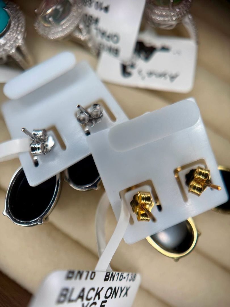 NATURAL BLACK ONYX IN SILVER & GOLD-PLATED SILVER (Category: Earrings) located in Baguio. Submitted by asna_taku (Listing ID 1462777272, Image 3). Description: 🖤 NATURAL BLACK ONYX IN SILVER & GOLD-PLATED SILVER ✨ Elegant, timeless, and effortlessly versatile. Our Natural Black Onyx Earrings feature sleek oval gemstones with a removable dangle design, giving you multiple ways to wear them. 🤍 ✨ Natural Black Onyx ✨ Available in Silver — 2 pairs 