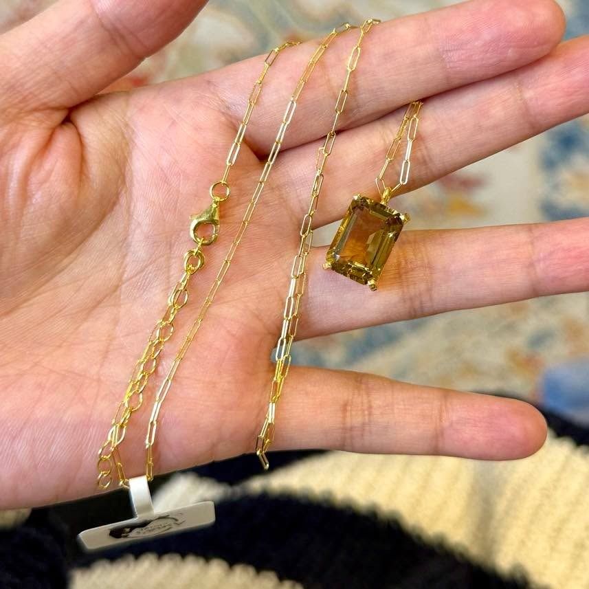 NATURAL CITRINE IN GOLD-PLATED SILVER (Category: Necklaces) located in Baguio. Submitted by asna_taku (Listing ID 1462772561, Image 3). Description: ✨ NATURAL CITRINE IN GOLD-PLATED SILVER ✨ A warm golden glow that instantly elevates any look. 💛✨ Featuring a natural citrine in a sleek rectangular cut, set in silver plated in gold with a delicate paperclip-style chain. 💎 Natural Citrine ✨ Gold-plated silver setting 📏 Adjustable up to 19” 🆕 Bra