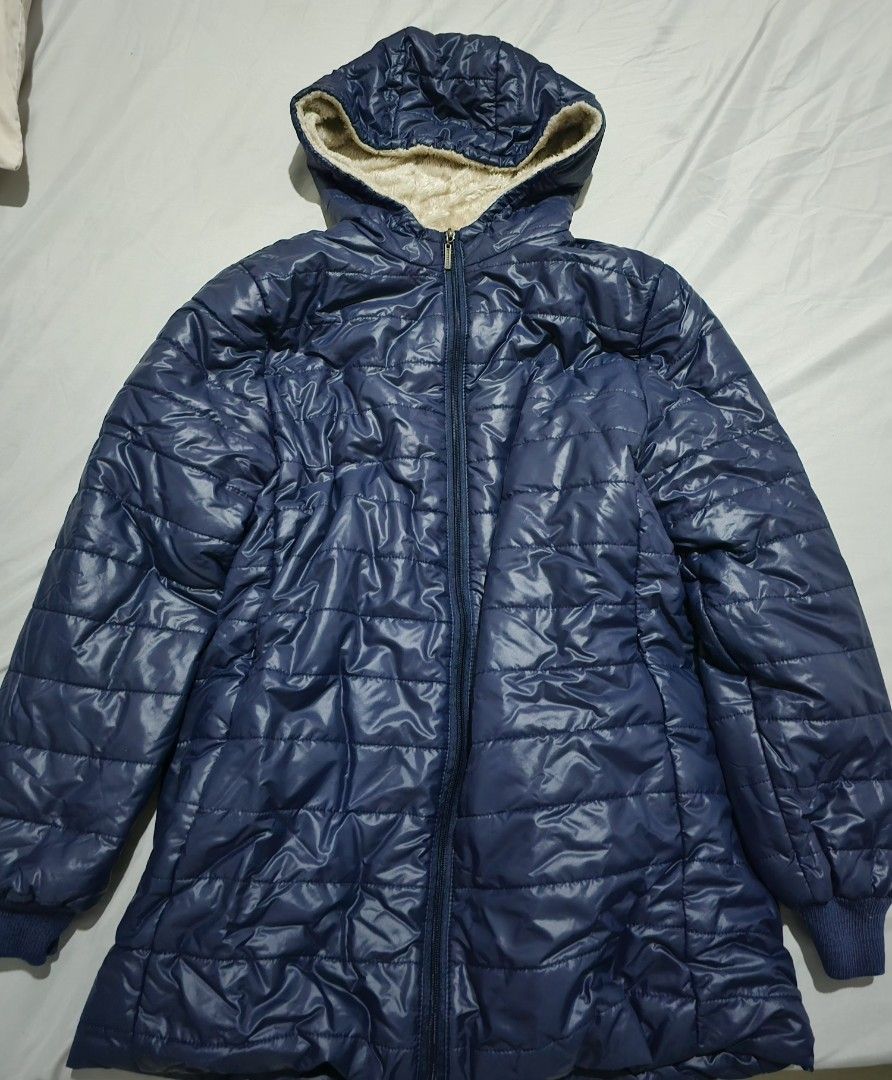Navy Blue Hooded Puffer Jacket with Sherpa Lining (Category: Coats, Jackets and Outerwear) located in Manila. Submitted by kris.jul (Listing ID 1462837808, Image 1). Description: - Warm navy blue puffer jacket - Cozy sherpa lining inside the hood - Full zip front closure - Ribbed cuffs for extra warmth - Ideal for chilly days and layering over sweaters Used only once. Reason for selling, a lot of winter jackets..